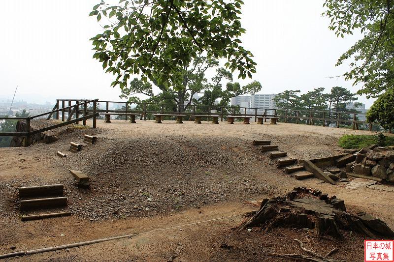 松江城 本丸 武具櫓跡。本丸南西隅に位置する。