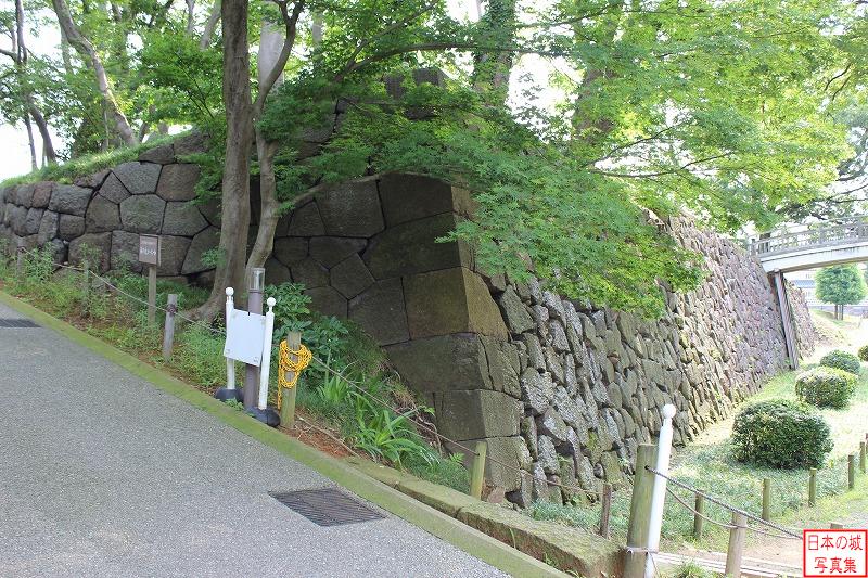 金沢城 二の丸 極楽橋付近の二の丸石垣