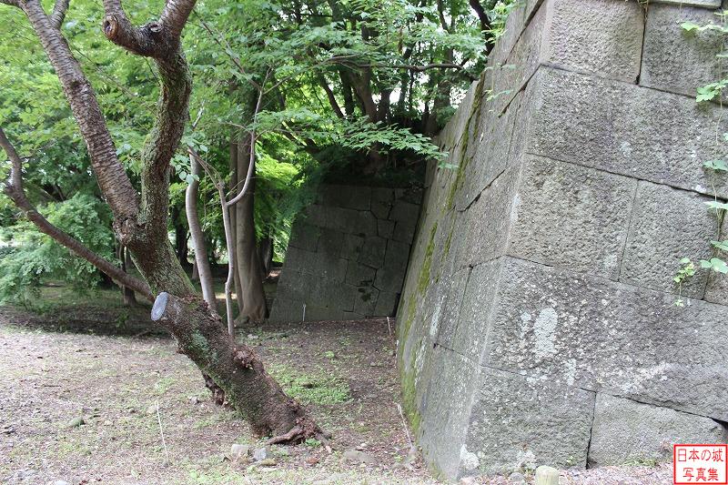 金沢城 三十間長屋 三十間長屋のある本丸付段の石垣