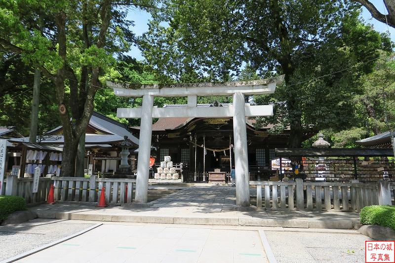 躑躅ヶ崎館 主郭 現在主郭にあるのは武田神社