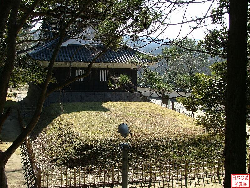 Kururi Castle Base of the main tower