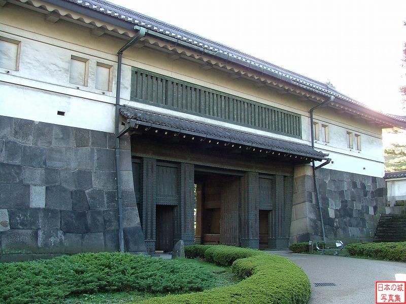 平川門の櫓門