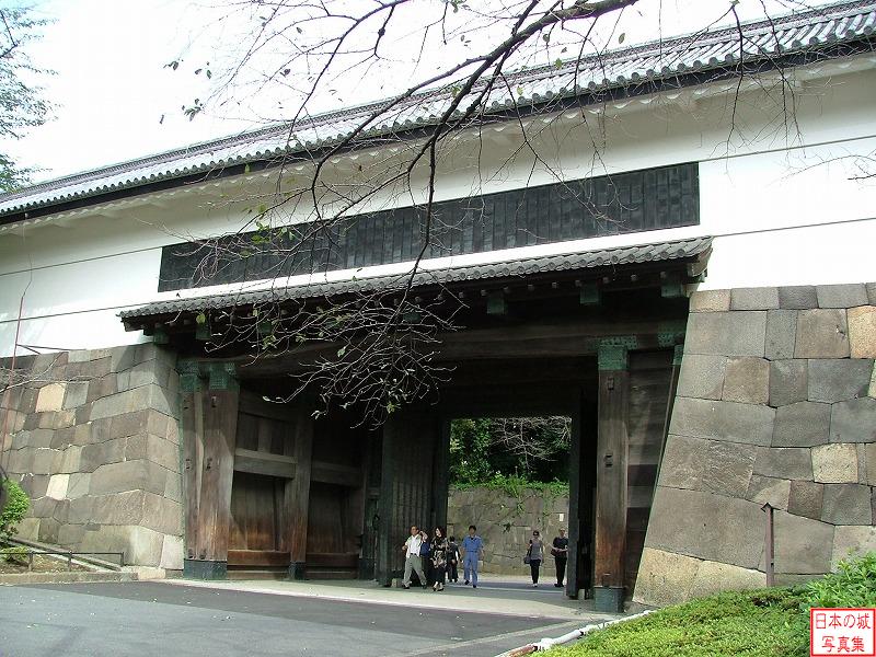 江戸城 田安門 田安門櫓門を城内から