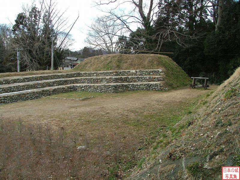 Hachigata Castle 