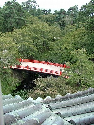 弘前城 天守から見る下乗橋