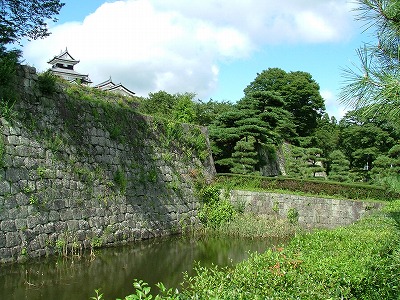 白河小峰城 清水門前のようす