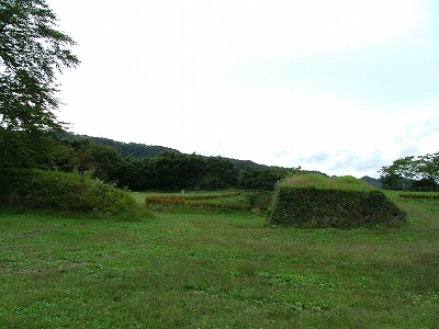 九戸城 本丸側から見る虎口跡