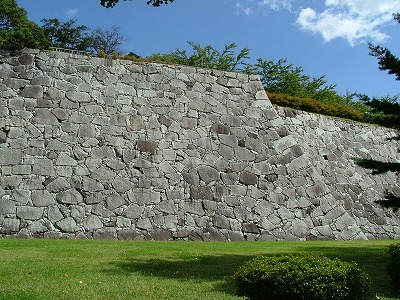 盛岡城 城外から