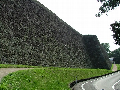 仙台城 本丸北面の石垣