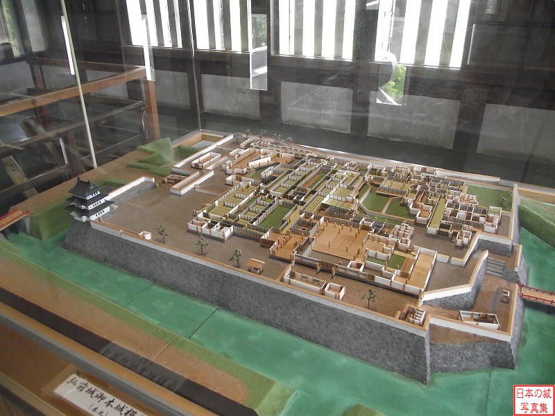 弘前城 天守 本丸の模型