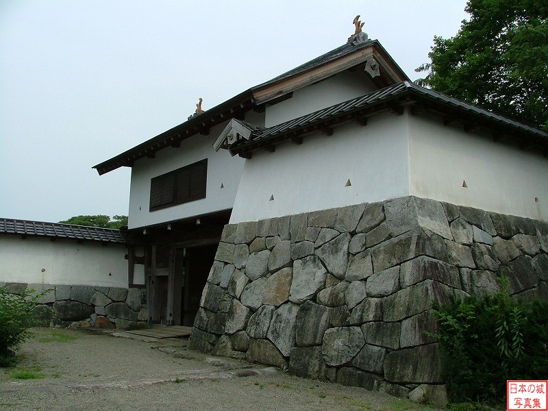 Hanamaki Castle Nishigomon gate