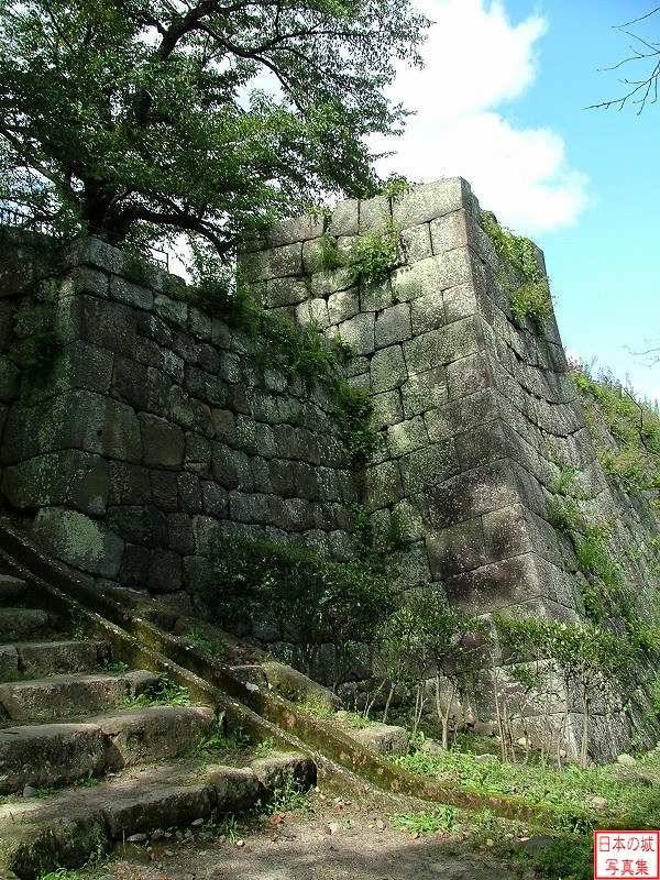 Shirakawa Komine Castle The ruins of Sakura gate