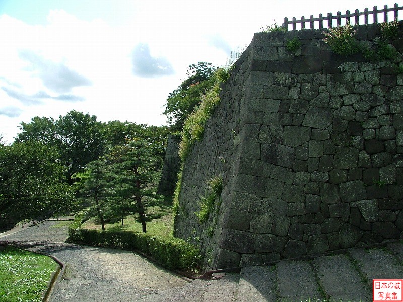 清水門前の石垣