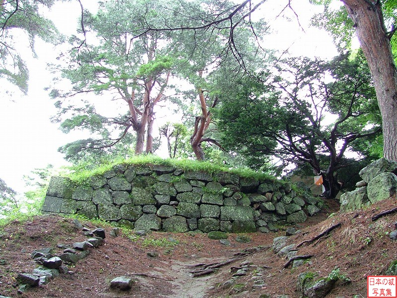 Inawashiro Castle 