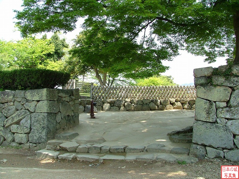 彦根城 本丸 本丸内の門跡