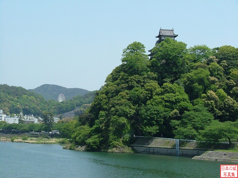 Inuyama Castle Kiso river