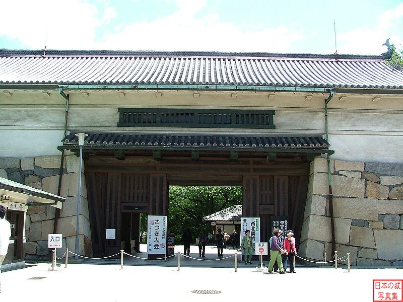 名古屋城 正門 正門を内側から