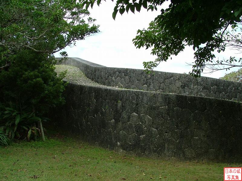 首里城 西のアザナ 西のアザナの石垣(内側)