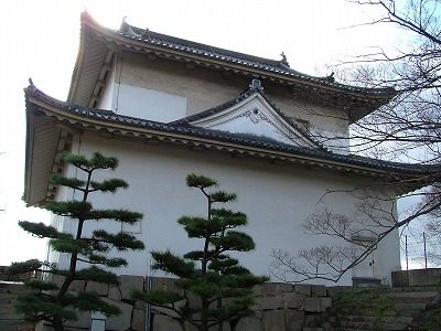 大坂城 六番櫓 六番櫓を城内側から見る。通常は中に入ることはできない。