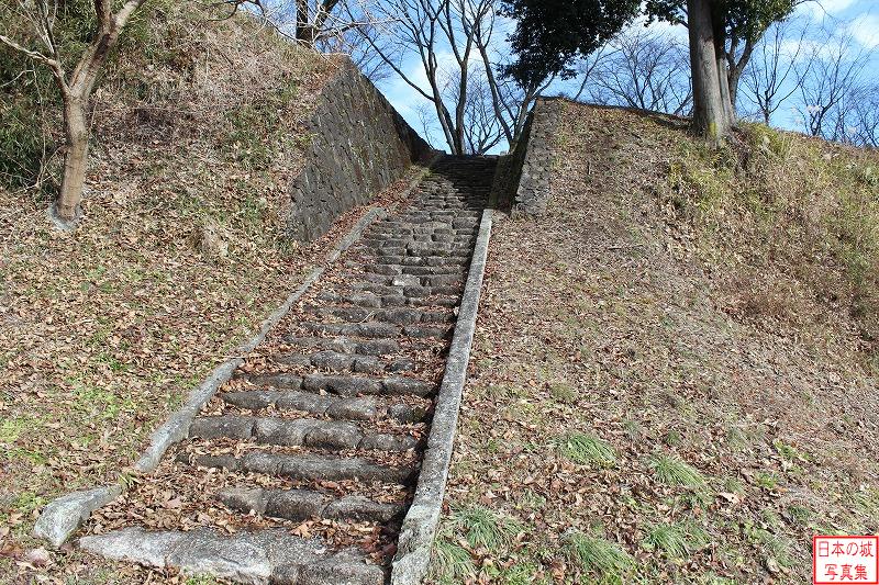川崎城 本丸 本丸への階段