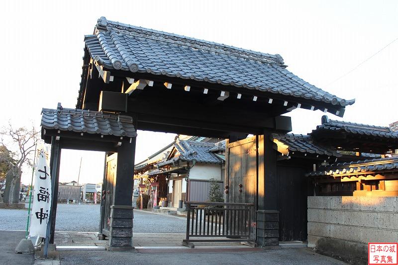 Koga Castle Relocated gate (Black gate of Shoujyou temple)