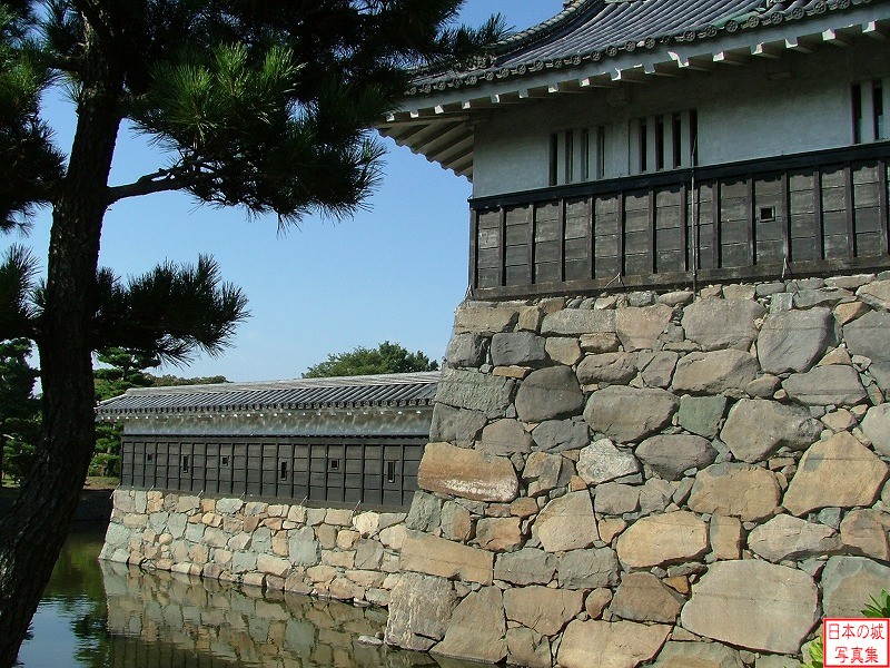 松本城 黒門 黒門を横から見る
