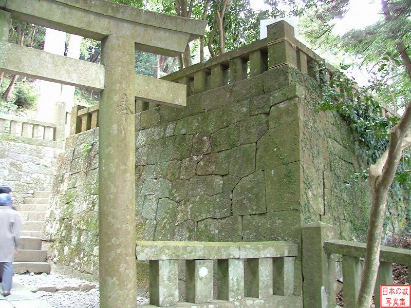 久能山城 神廟 神廟手前の石垣