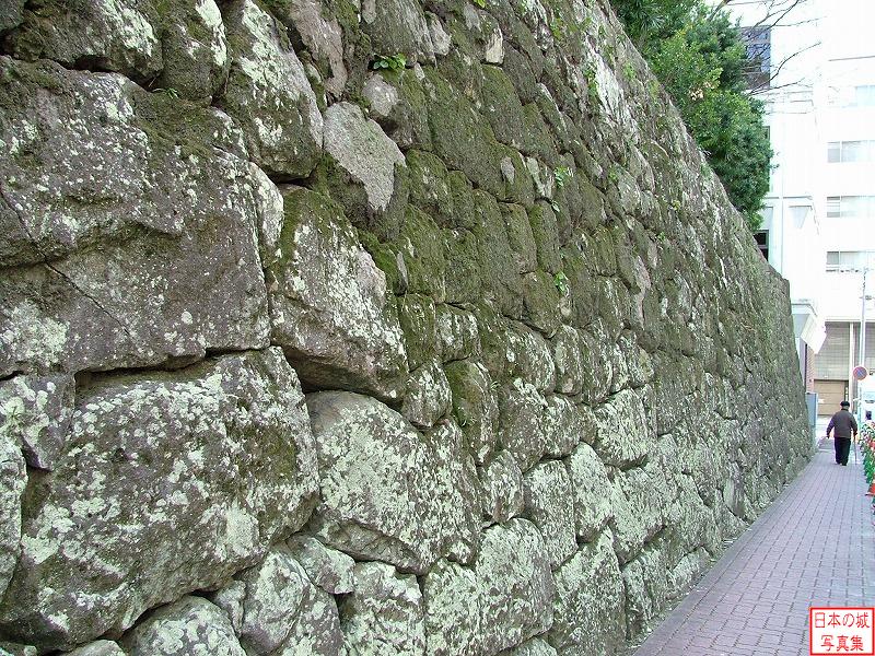 四足御門脇の石垣