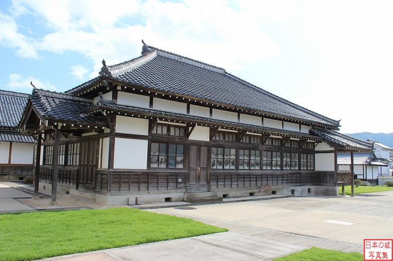 柏原陣屋 表御殿 玄関から左側は昭和に改築されている