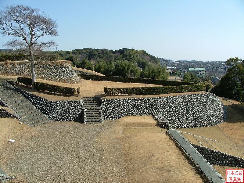 横須賀城 本丸下（上段） 本丸の突き出している部分