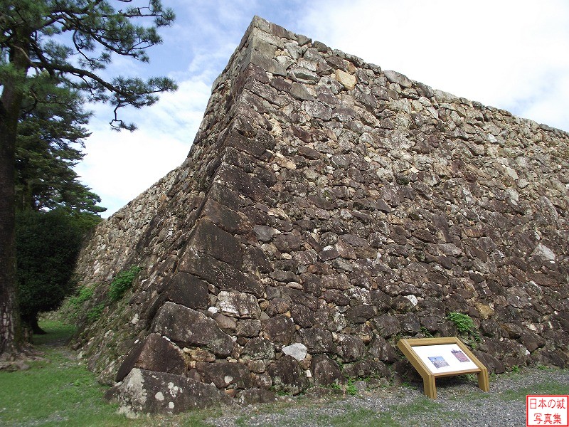 Kouchi Castle Stone wall of third enclosure