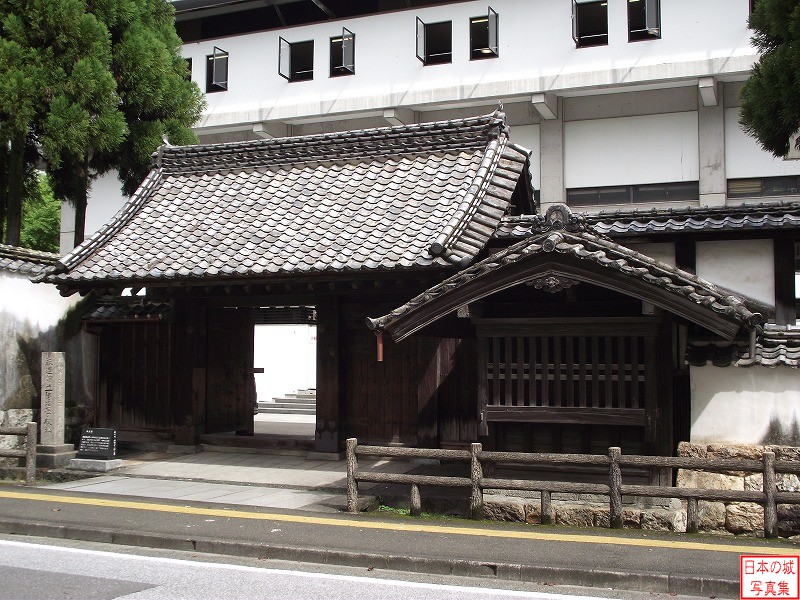 高知城 致道館 致道館。吉田東洋により文久2年(1862)に建てられた藩校跡。