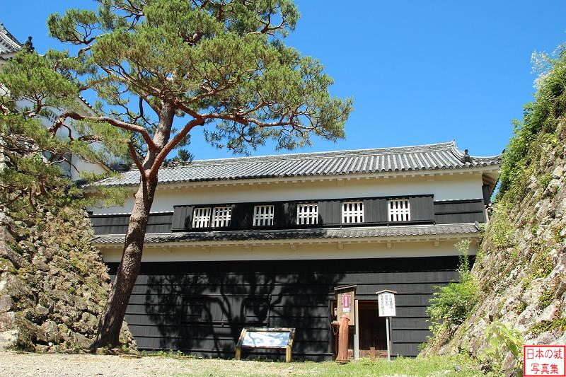 Kouchi Castle Tsumemon gate