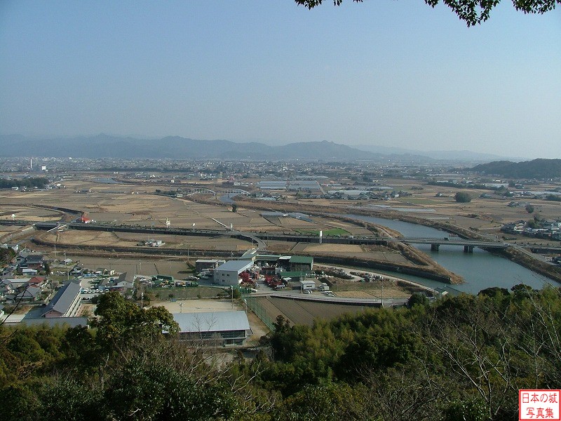 岡豊城 ニノ段 ニノ段からの東方の眺め
