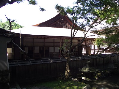 西教寺客殿。元は伏見城の旧殿で、現在は滋賀県大津市の西教寺に移築されている。