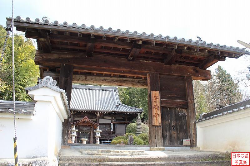 子嶋寺の門